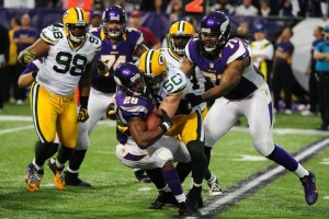 Adrian Peterson vs. Packers at Metrodome
