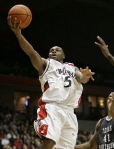 Cincinnati Shovels Out Basketball