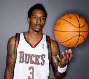 brandon-jennings-bucks brandon-jennings-bucks