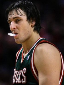 Milwaukee Bucks center Andrew Bogut