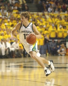 Oregon Duck point guard Luke Ridnour