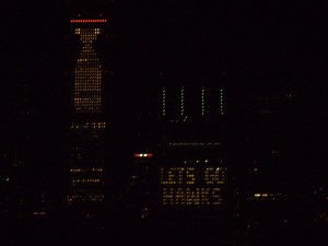 van-riemsdyk-chicago-skyline-stanley-cup