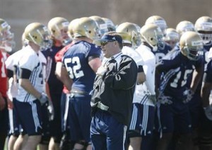 brian-kelly-notre-dame-practice