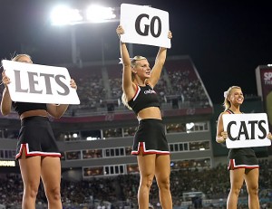 cincinnati bearcats cheerleaders