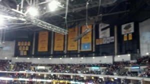 lakers-banners