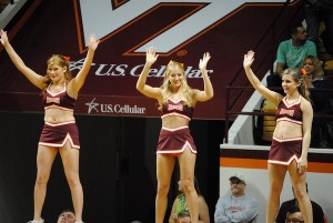 hokies cheerleaders