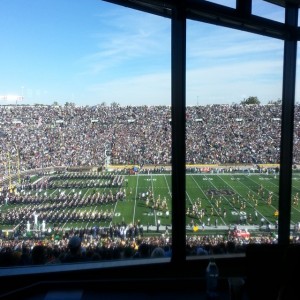 roughing the snapper everett-golson-notre-dame-fight-song