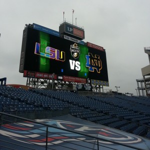 lsu-notre-dame-les-miles-brian-kelly-john-chavis