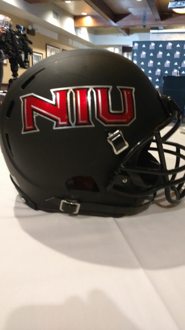 niu football The Sports Bank
