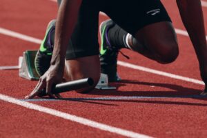 track runner